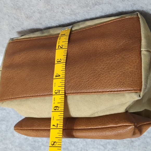 Antik Kraft Willa Canvas Backpack - Picture 10 of 12